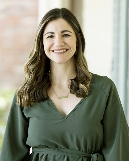 Photography In New Orleans - Hannah Herpin Creative 106 porchheadshots 04