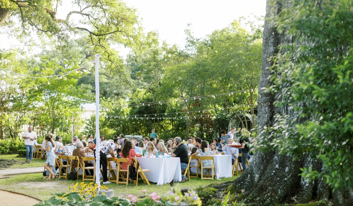 13_crawfish-boil-rehearsal-dinner