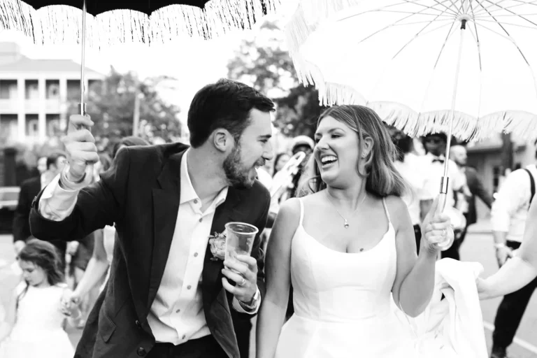Hannah Herpin Creative: Wedding Photographer In New Orleans 53 06 New Orleans Wedding Second Line 11 e1737989362504