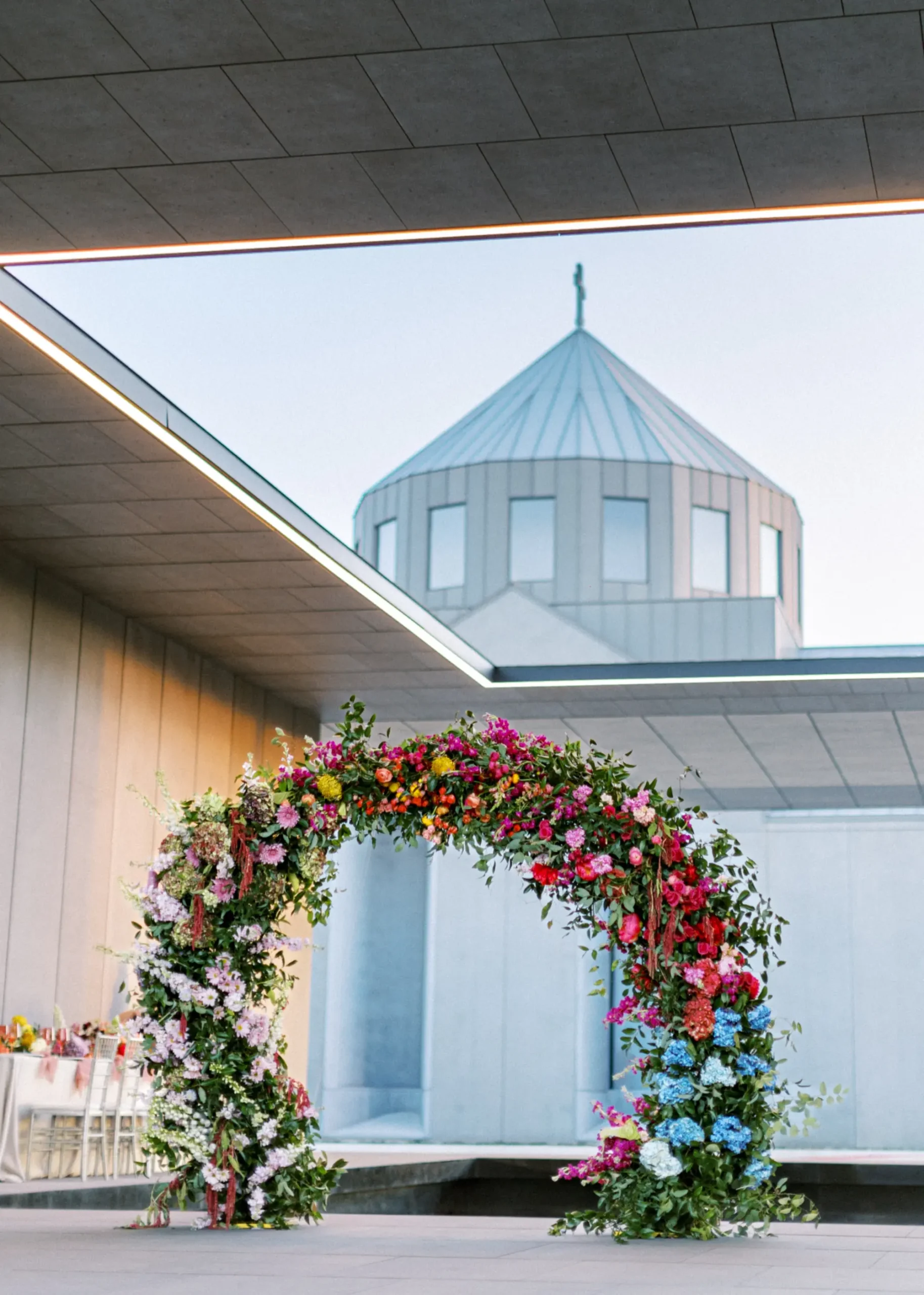 27 Hall of Lights Wedding Flower Arch scaled