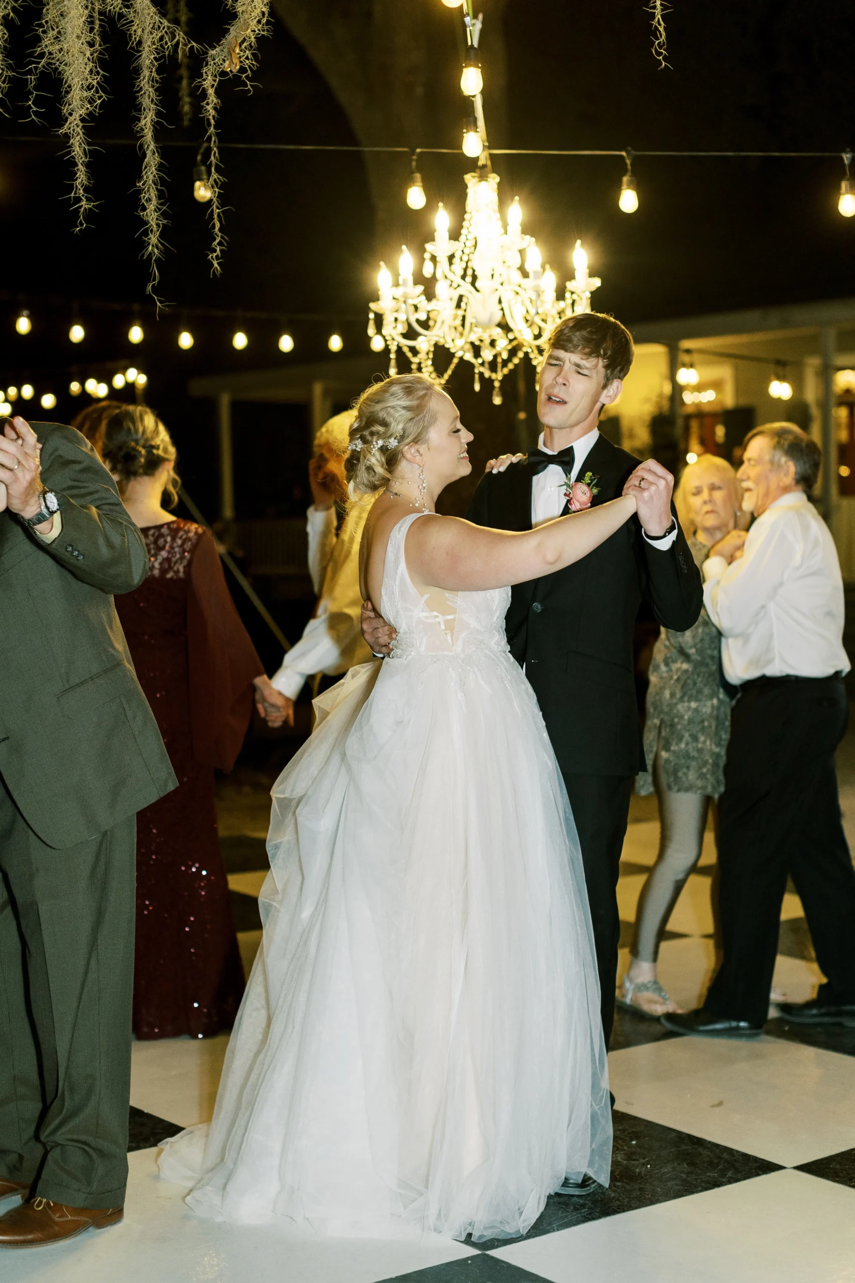 cm wedding 1320 scaled